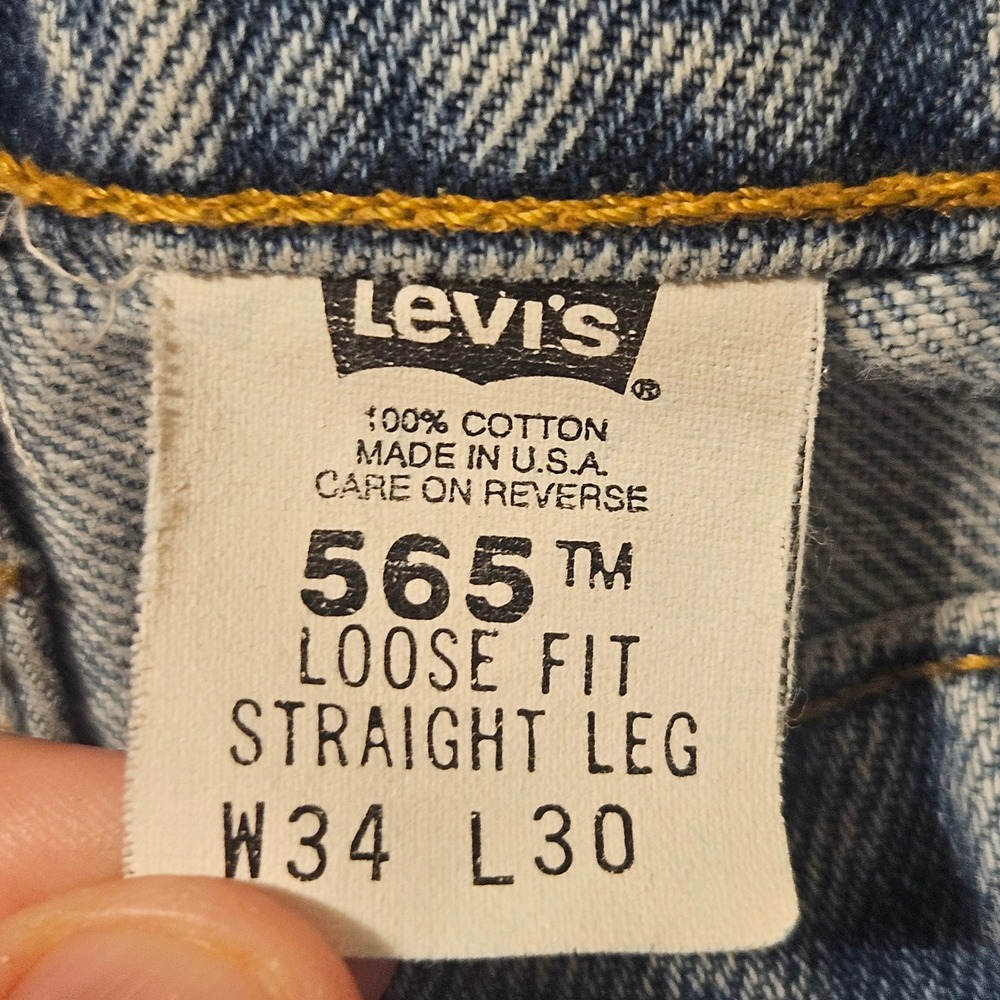 Vintage Levis 565 Loose Fit Straight Leg Jeans Mens 34x30 Made in USA Blue Denim - Picture 3 of 7
